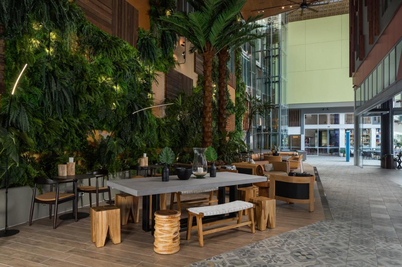 מלון קאירנס Crystalbrook Bailey מראה חיצוני תמונה The interior of the hotel